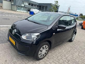 škoda osobní automobily Volkswagen Up! 1.0 take up! BlueMotion 2012/8