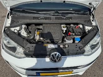 Volkswagen Up! 1.0 BMT up! beats picture 6