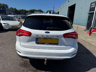 Ford Focus Wagon 1.5 AUTOMAAT  EcoBlue Titanium Business picture 4