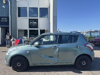 damaged passenger cars Suzuki Swift 1.2 comfort EASSS 2013/3