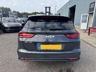 Kia Ceed 1.5 T-GDI GT- LINE Edition picture 4