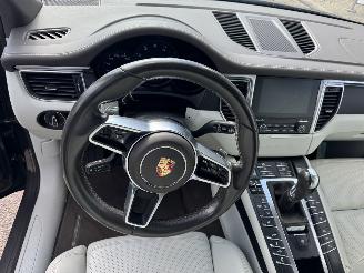 Porsche Macan 2.0 picture 8