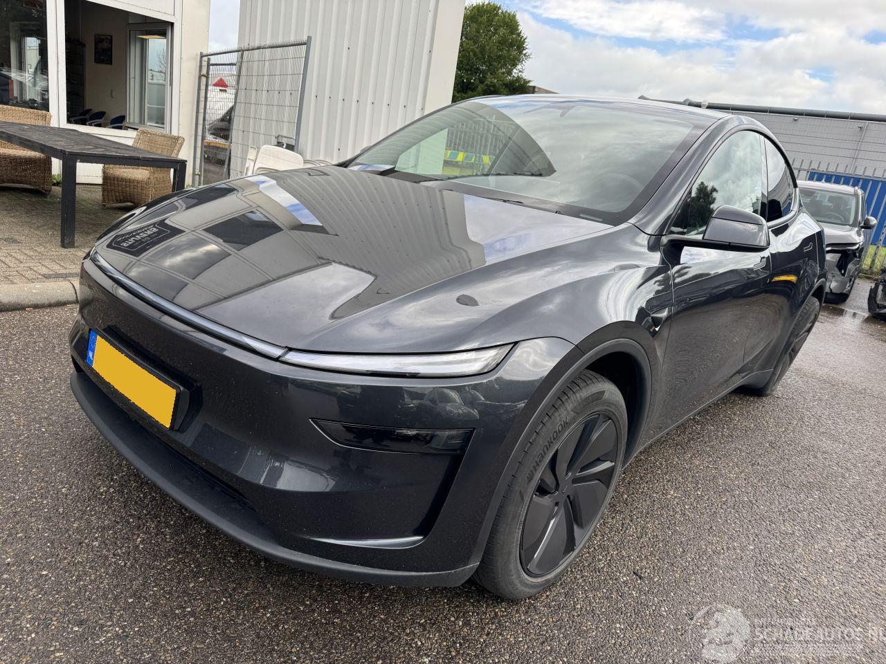 Tesla Model Y RWD 58 kWh