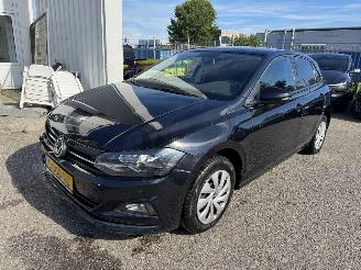 Schadeauto Volkswagen Polo 1.0 TSI Comfortline AUTOMAAT 2021/5