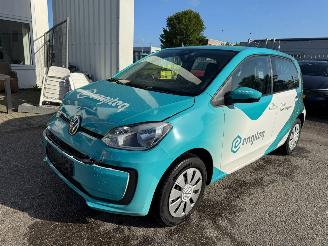 damaged passenger cars Volkswagen Up! 1.0 2023/6