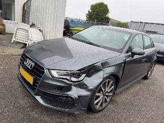 Schadeauto Audi A3 Sportback 1.4 AUTOMAAT TFSI CoD Ambition Sport Edition 2016/1
