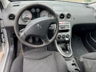 Peugeot 308 SW 1.6 VTi Blue Lease picture 11