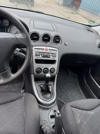 Peugeot 308 SW 1.6 VTi Blue Lease picture 12