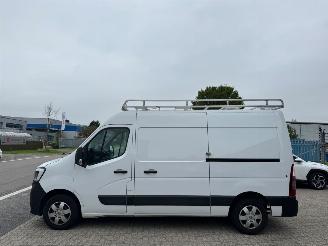 Renault Master T35 2.3 dCi 180 L2H2 Energy Comfort picture 2