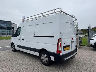 Renault Master T35 2.3 dCi 180 L2H2 Energy Comfort picture 3