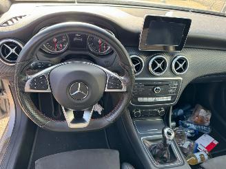 Mercedes A-klasse 160 Ambition picture 9