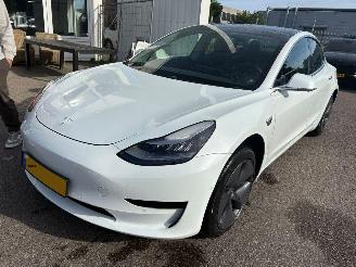 skadebil auto Tesla Model 3 Standard RWD Plus 60 kWh 2019/9