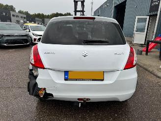Suzuki Swift 1.2 Exclusive EASSS picture 4