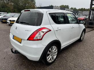 Suzuki Swift 1.2 Exclusive EASSS picture 5