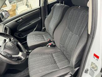 Suzuki Swift 1.2 Exclusive EASSS picture 16