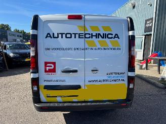 Nissan Primastar 2.0 dCi L1H1 Acenta picture 4