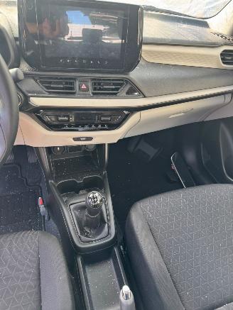 Suzuki Swift 1.2 Comfort Smart Hybrid picture 12