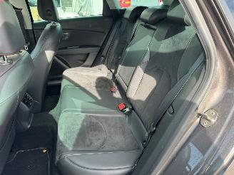 Seat Leon ST 2.0 TDI FR Dynamic picture 13