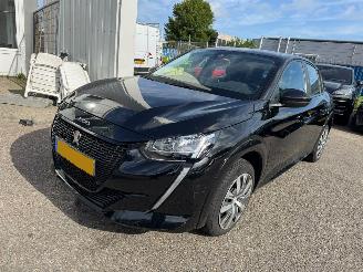 Schadeauto Peugeot e-208 Peugeot e-208 EV Active 50 kWh 2022/5