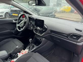 Ford Fiesta 1.0 EcoBoost Titanium picture 6