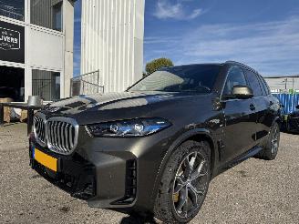 Coche accidentado BMW X5 Xdrive50e Launch Edition 2023/9