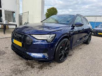 Schadeauto Audi E-tron 50 quattro edition 71 kWh 2020/2