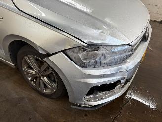 Volkswagen Polo 1.0 TSI R-Line Edition picture 6