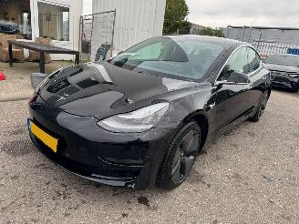 Unfallwagen Tesla Model 3 Long Range AWD 75 kWh 2019/12