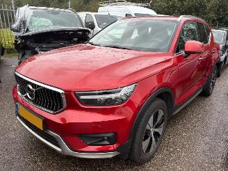 damaged passenger cars Volvo XC40 1.5 AUTOMAAT T5 Recharge Inscription Expression 263 PK 2021/2
