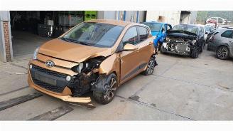 Hyundai I-10 i10 (B5), Hatchback, 2013 / 2019 1.0 12V picture 2