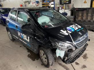 Peugeot 108 108, Hatchback, 2014 1.0 12V VVT-i picture 2
