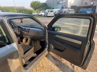 Suzuki Swift Swift (ZA/ZC/ZD1/2/3/9), Hatchback, 2005 / 2015 1.3 VVT 16V picture 11