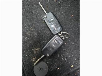 Coche siniestrado Volkswagen Eos Eos (1F7/F8), Cabrio, 2006 / 2015 1.4 TSI 16V 2009/5