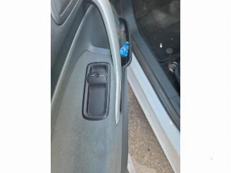 Ford Fiesta Fiesta 6 (JA8), Hatchback, 2008 / 2018 1.25 16V picture 15