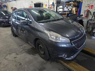 Peugeot 208 208 I (CA/CC/CK/CL), Hatchback, 2012 / 2019 1.2 Vti 12V PureTech 82 picture 4