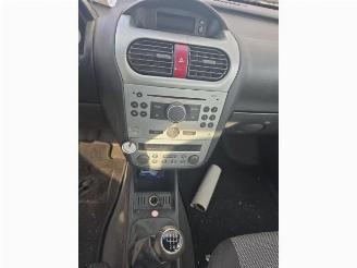 Opel Corsa Corsa C (F08/68), Hatchback, 2000 / 2009 1.2 16V Twin Port picture 11