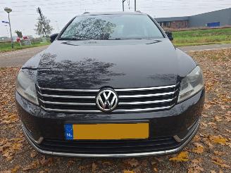 Coche accidentado Volkswagen Passat  2013/3