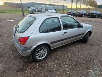 Auto da rottamare Ford Fiesta Fiesta 4, Hatchback, 1995 / 2002 1.3i 2000/1