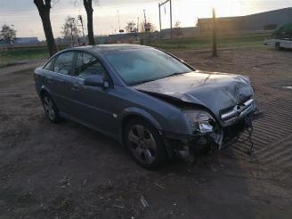 Coche siniestrado Opel Vectra Vectra C GTS, Hatchback 5-drs, 2002 / 2008 2.2 16V 2003/1