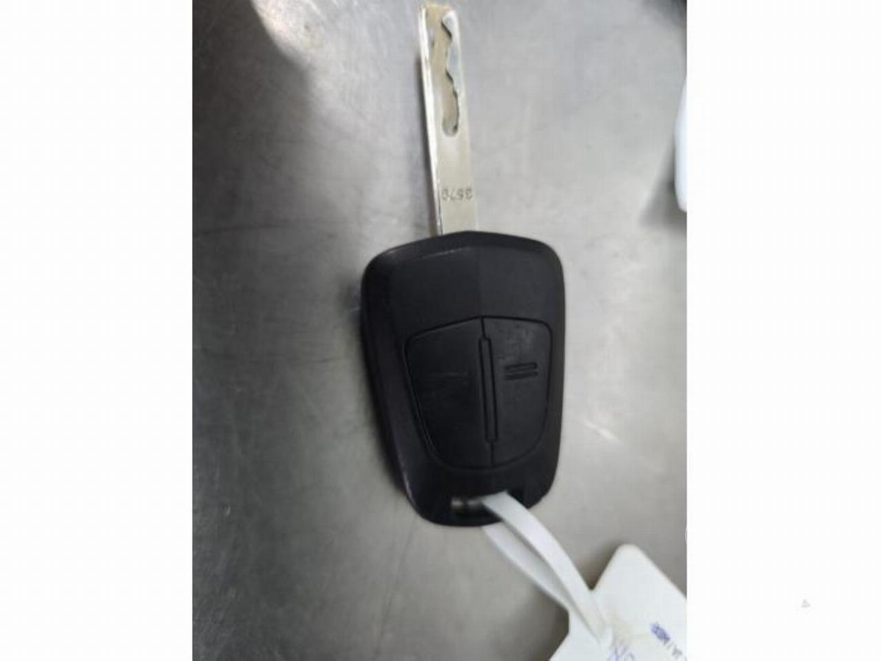 Opel Corsa Corsa D, Hatchback, 2006 / 2014 1.4 16V Twinport