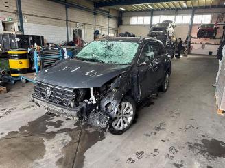 Coche siniestrado Volkswagen T-Roc T-Roc I, SUV, 2017 1.0 TSI 12V BlueMotion 2019/6