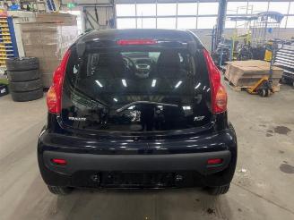 Uttjänta bilar auto Peugeot 107 107, Hatchback, 2005 / 2014 1.0 12V 2011/3