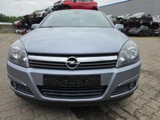 Autoverwertung Opel Astra Astra H (L48), Hatchback 5-drs, 2004 / 2010 1.6 16V Twinport 2004/7