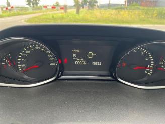 Peugeot 308 308 SW (L4/L9/LC/LJ/LR), Combi 5-drs, 2014 / 2021 1.2 12V e-THP PureTech 130 picture 8