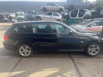 Vrakbiler auto BMW 3-serie 3 serie Touring (E91), Combi, 2004 / 2012 318i 16V 2011/3