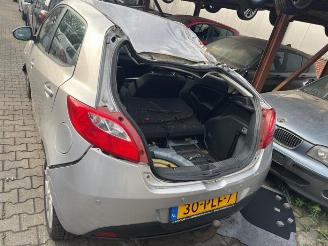 Mazda 2 2 (DE), Hatchback, 2007 / 2015 1.5 16V MZR picture 2