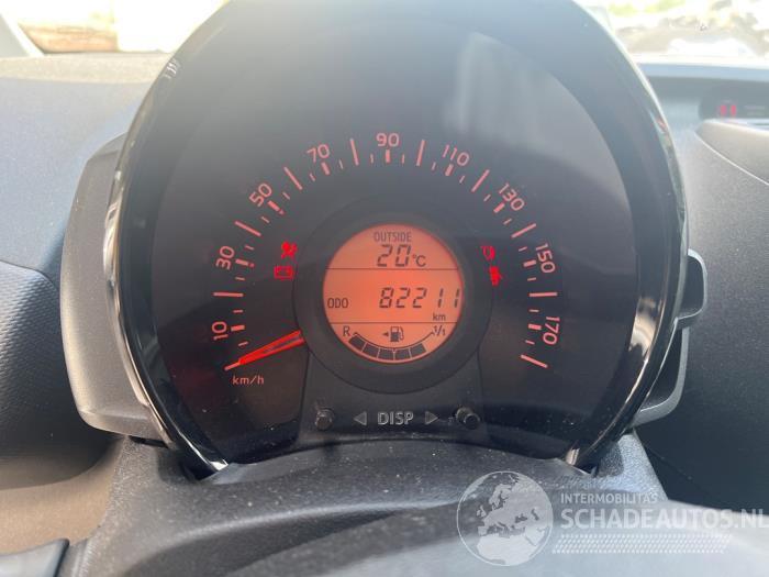 Peugeot 108 108, Hatchback, 2014 1.0 12V VVT-i