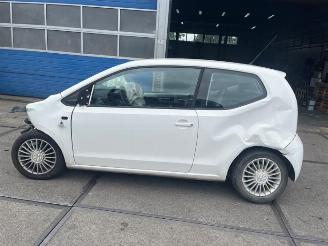 Volkswagen Up! Up! (121), Hatchback, 2011 1.0 12V 60 picture 3
