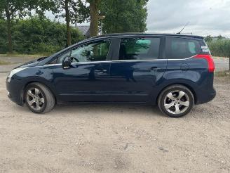 rozbiórka samochody osobowe Peugeot 5008 5008 I (0A/0E), MPV, 2009 / 2017 1.6 VTI 16V 2010/3