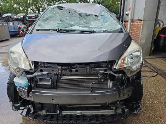 Uttjänta bilar auto Toyota Verso S Verso S, MPV, 2010 / 2016 1.33 16V Dual VVT-I 2011/11